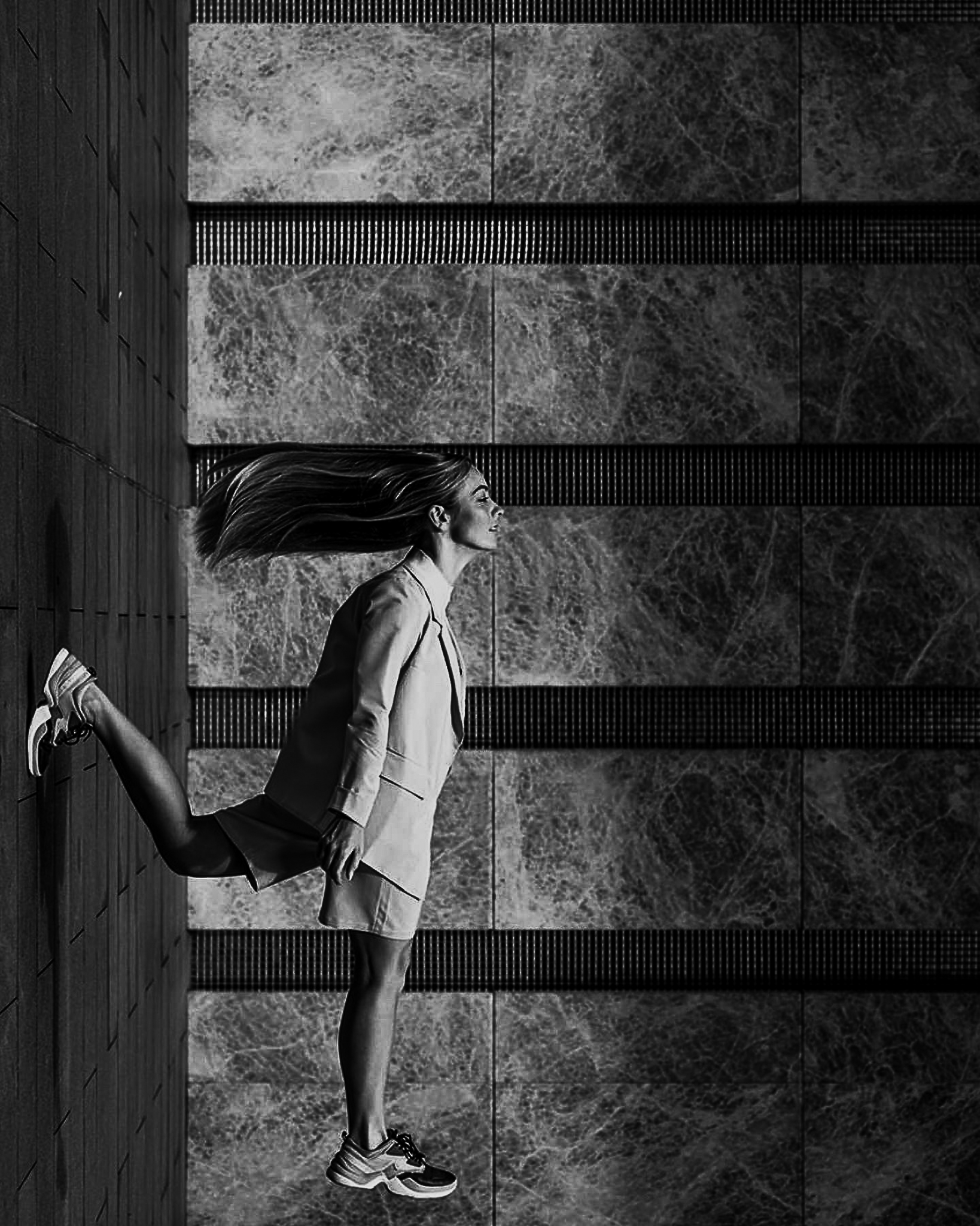 break-the-frame-and-change-the-angle-2023-11-27-05-34-51-utc